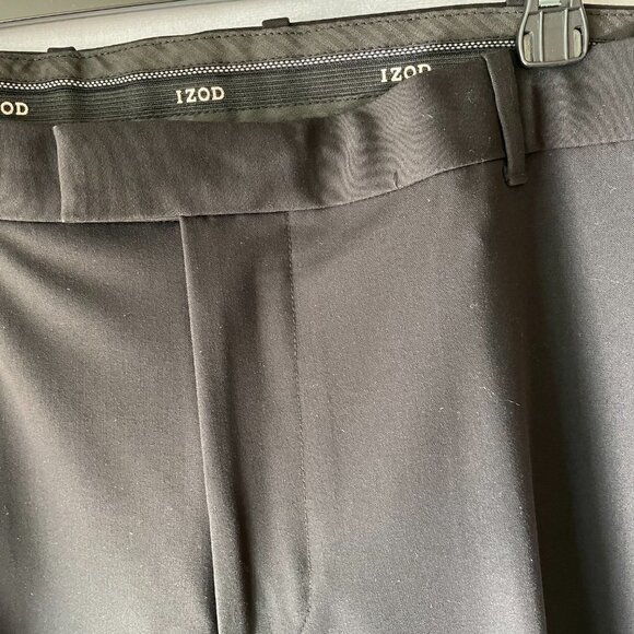 Izod Men's Straight Leg Dress Pants in Black Size 38 Waist 30 Length No Cuff - Picture 3 of 10